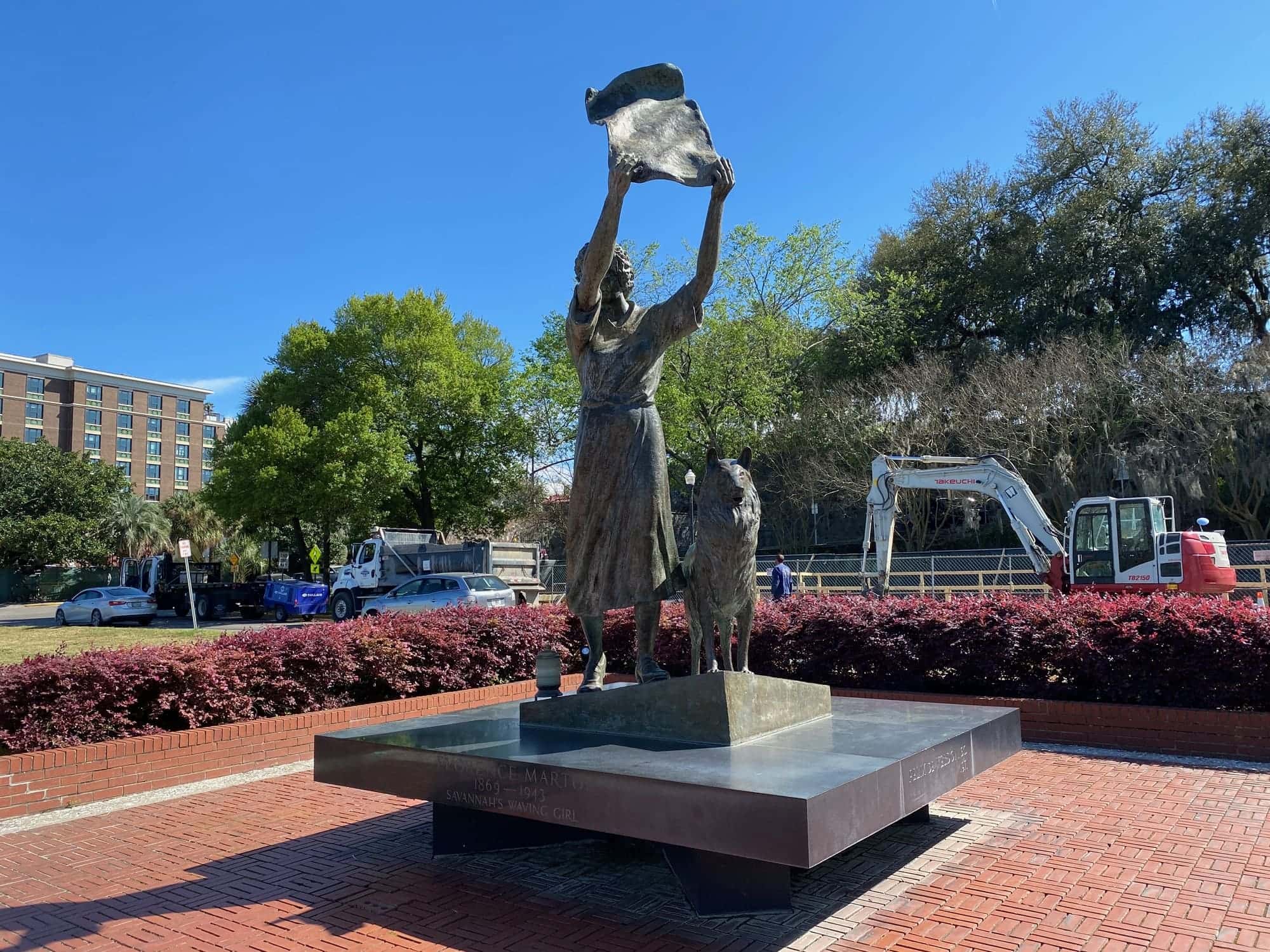 Waving Girl Statue